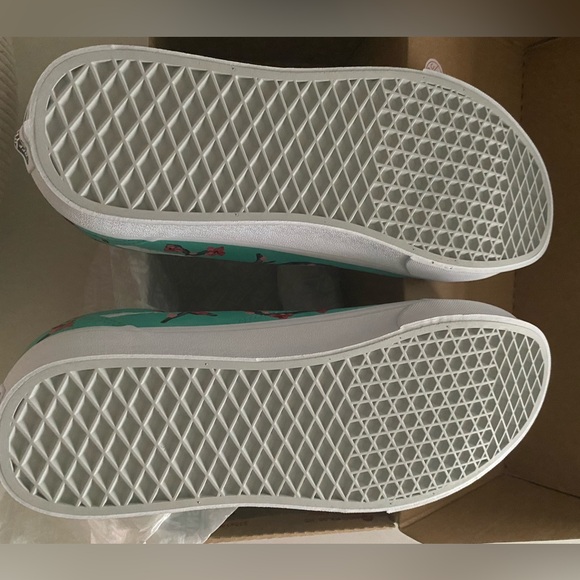 NWT Custom hand painted Vans - Picture 6 of 13